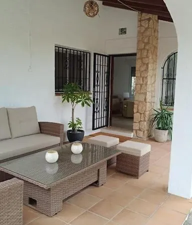Апартаменты Casa En Primera Linea De Playa Дения